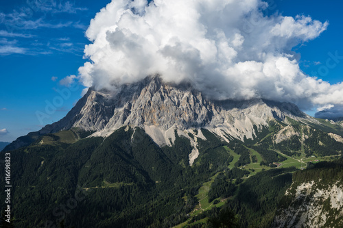 Bewölkte Zugspitze