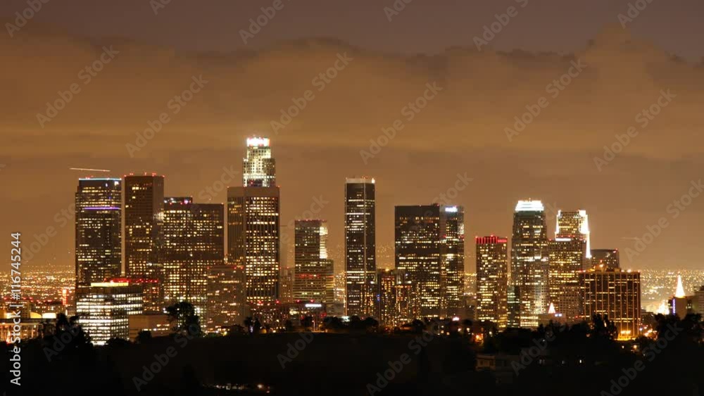 Time Lapse of the Los Angeles skyline at twilight. Time Lapse of the Los Angeles skyline at twilight.