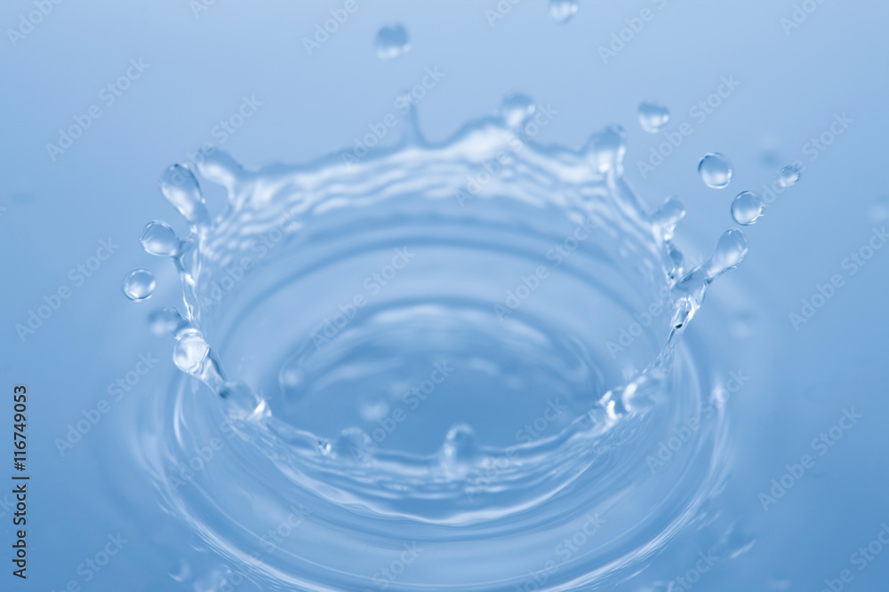 水のクラウン 水のクラウン