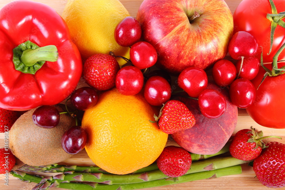 Fresh fruits and vegetables, healthy nutrition