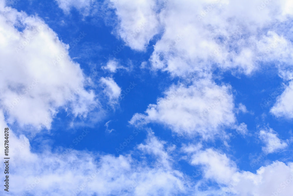 Obraz premium Blue sky with white clouds.