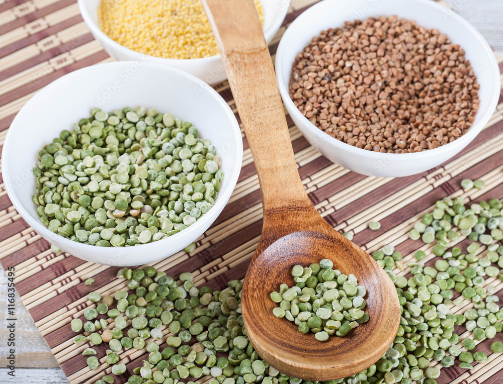 Dry split green peas Dry split green peas