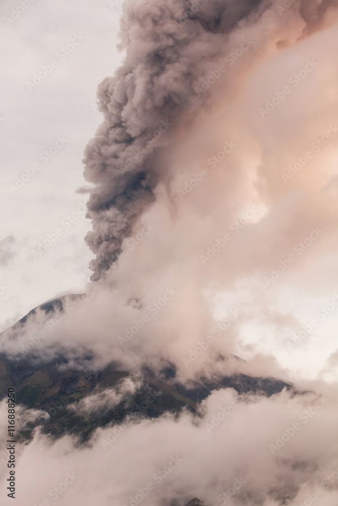 Tungurahua Volcano, Intense Strombolian Activity