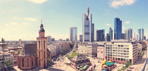 Frankfurt am Main, An der Hauptwache, Blick Richtung Roßmarkt. Links die Katharinenkriche. (Juli 2016)  photo