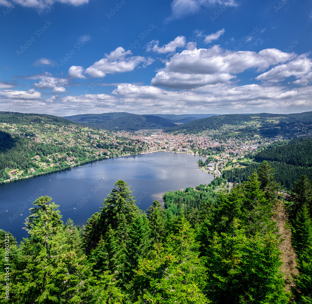 Fototapeta premium Natural resort Gerardmer lake in Vosges mountains, France