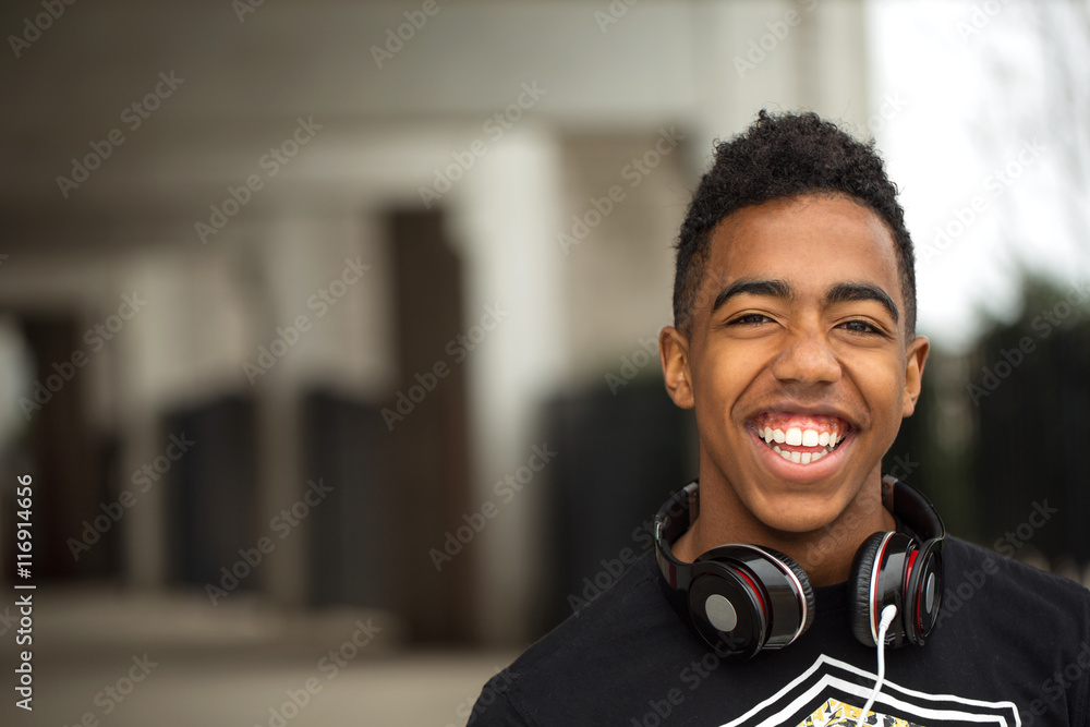 African American Teenager - obrazy, fototapety, plakaty 