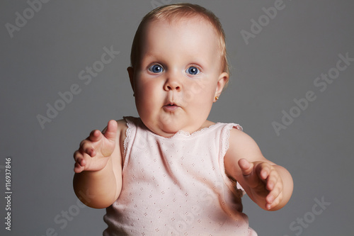 Bilde på lerret baby girl. little funny child