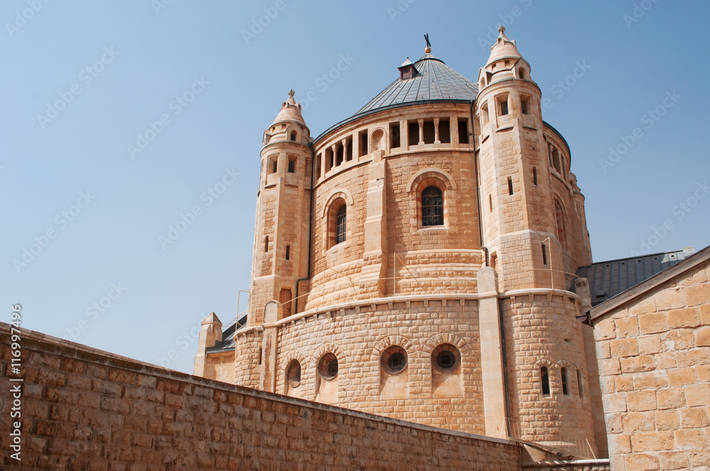 Gerusalemme: vista della Basilica della Dormizione di Maria sul Monte Sion il 6 Settembre 2015. La Chiesa sorge sul luogo in cui secondo la tradizione cattolica è morta la Vergine Maria 
