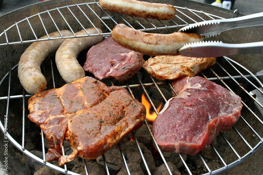 bio grillfleisch nackensteak, makro, lifestyle, kulisse, copyspace bio grillfleisch nackensteak, makro, lifestyle, kulisse, copyspace