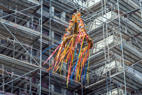 Photos Richtkrone – Rohbaufertigstellung