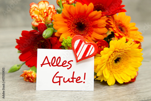Blumenstrauß und Karte-Alles Gute!