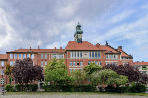 Photography Die ehemalige Erste Gemeindeschule im historischen Dorfkern von Berlin-Mariendor