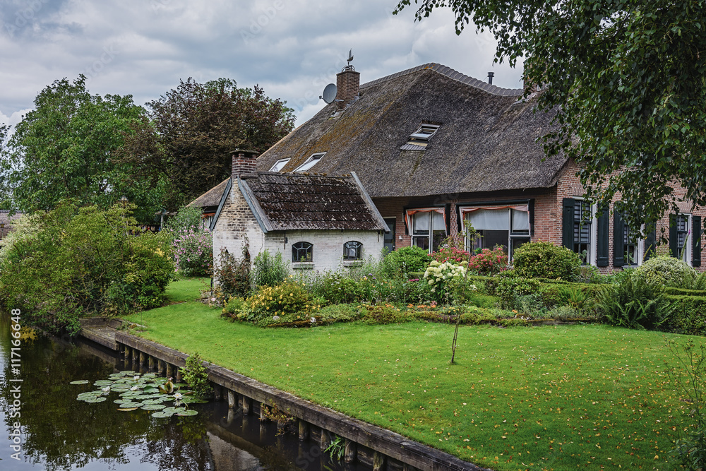 Fototapeta premium Giethoorn known as Dutch Venice