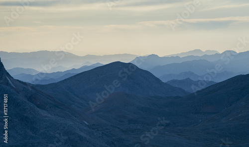 dağ silsilesi & dağlık alanlar photo