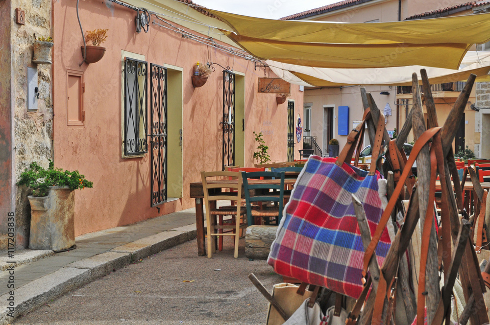 Il mercato artigianale di San Pantaleo - Sardegna