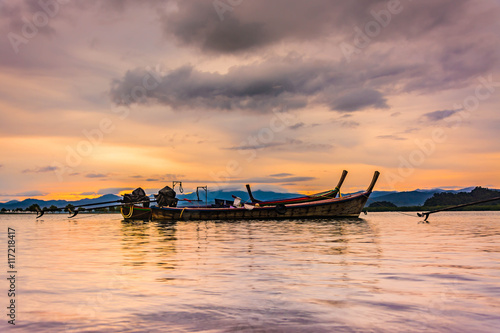 Fototapeta Naklejka Na Ścianę i Meble -  fishing boat  at sunset .Thailand