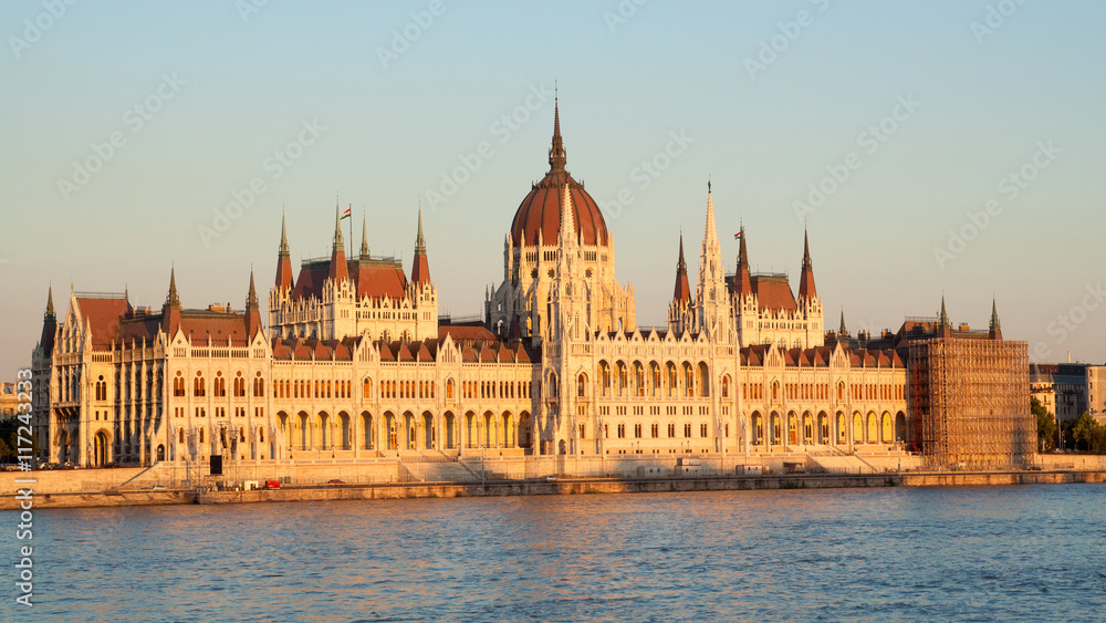 Hungarian parliament along the Donau river in Budapest
