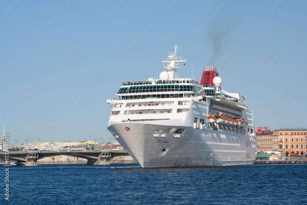 Cruise ship sailed from the port of St. Petersburg