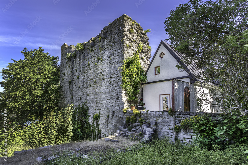 Hus i mur Hus i mur