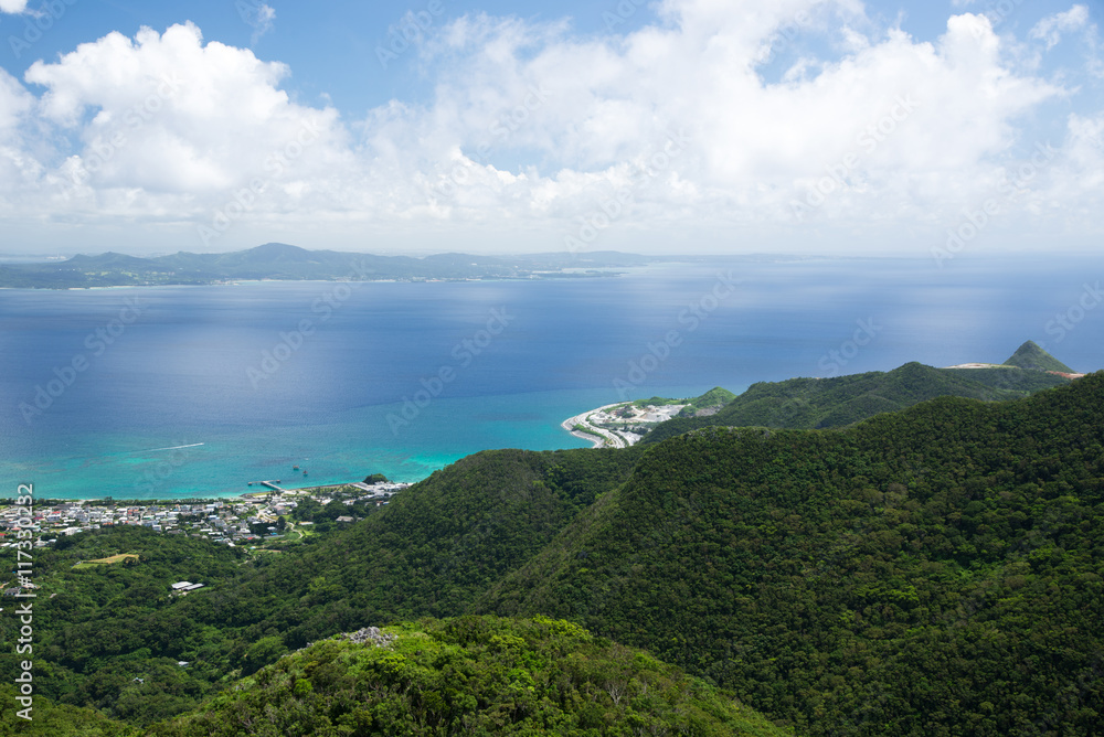 沖縄の風景・嘉津宇岳からの眺め
