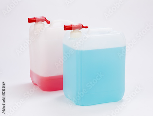 Cuadro en lienzo Cleaning products