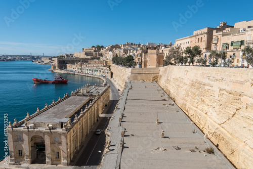 Fototapeta Naklejka Na Ścianę i Meble -  View over the Grand Harbour from Valletta, Malta