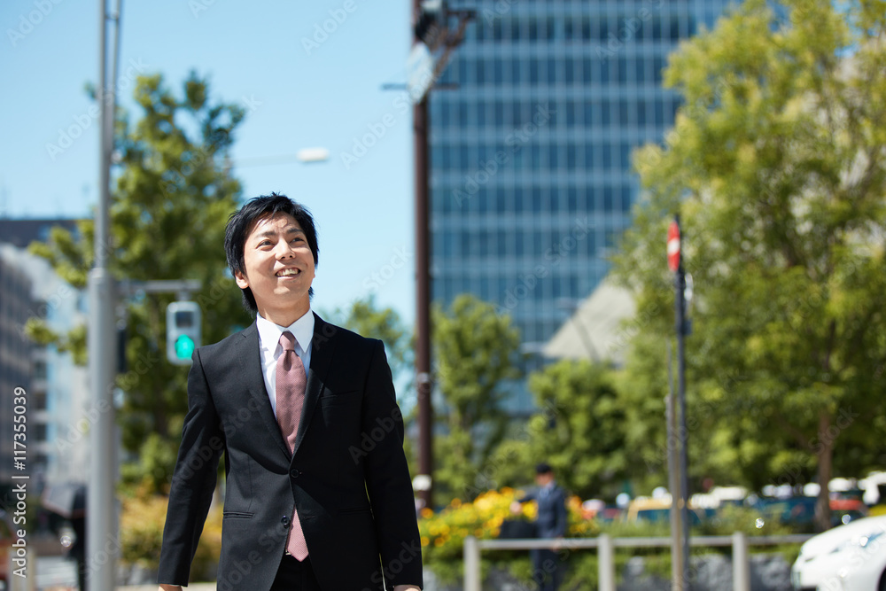 屋外のビジネスマン 屋外のビジネスマン