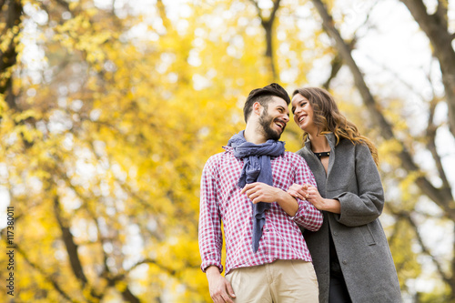 Young couple in the autumn ...