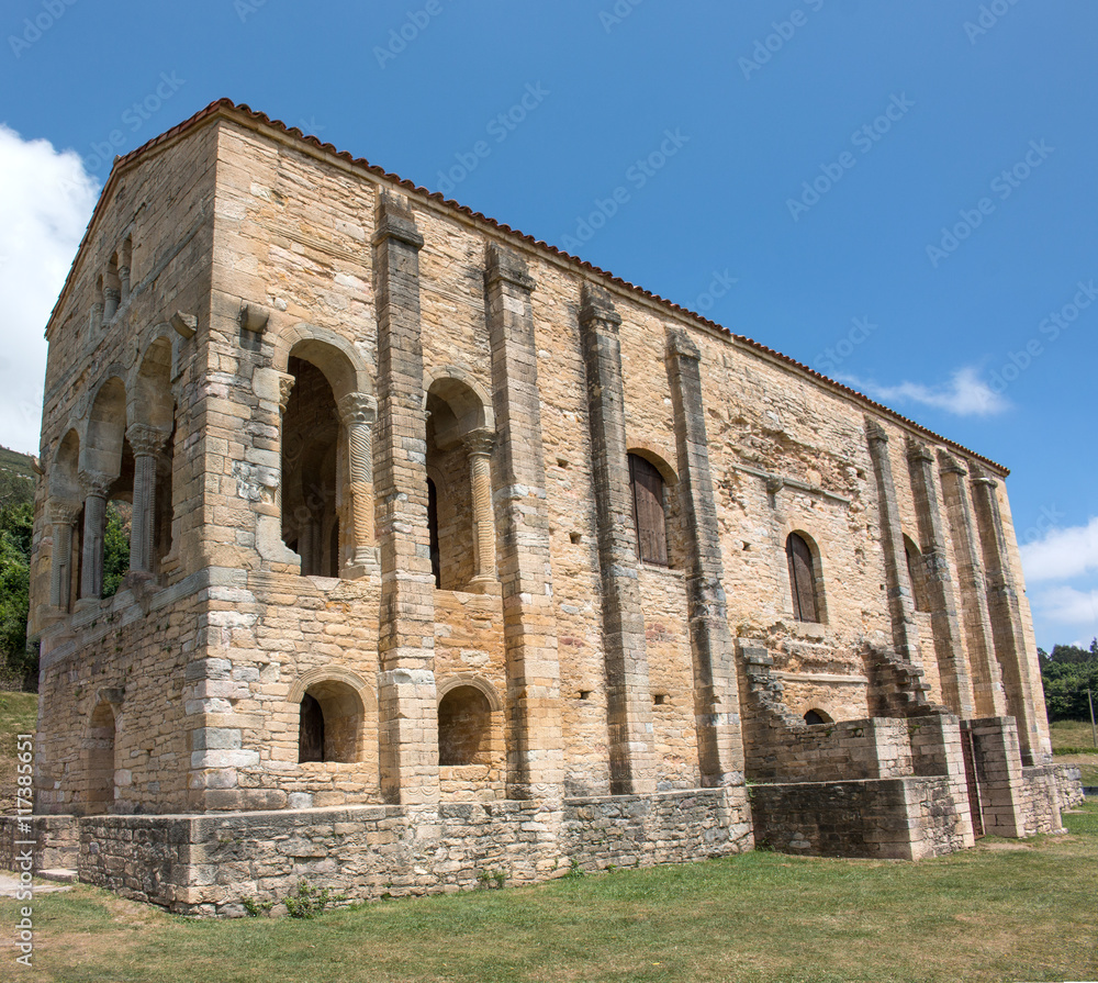 Santa María del Naranco Kirche Spanien Nordspanien Asturien (Asturias)