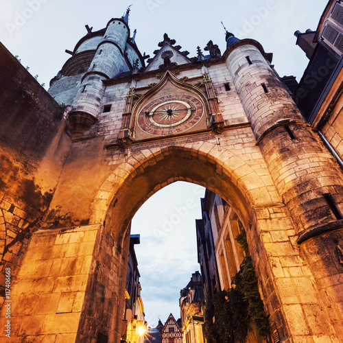 Tableau sur toile Auxerre Clock Tower
