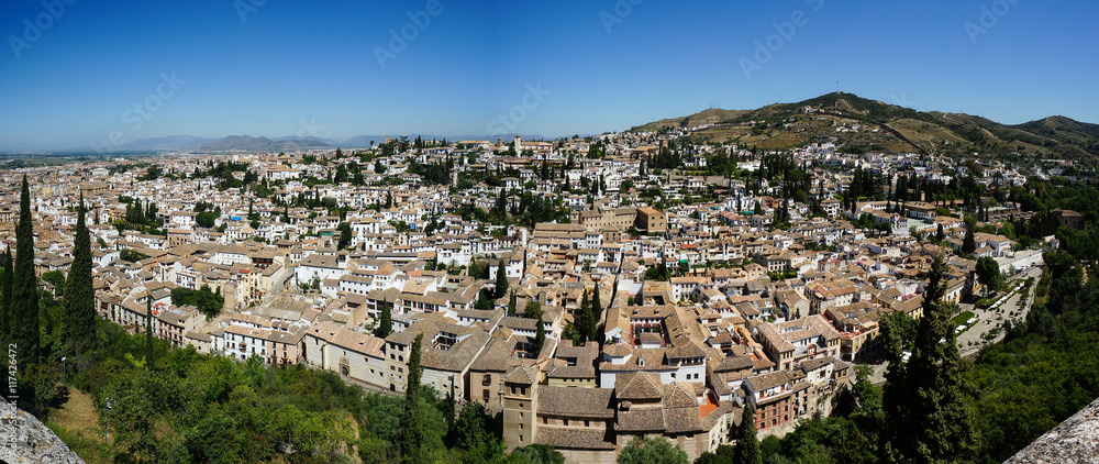 Obraz premium Granada, Spain seen from the Alhambra