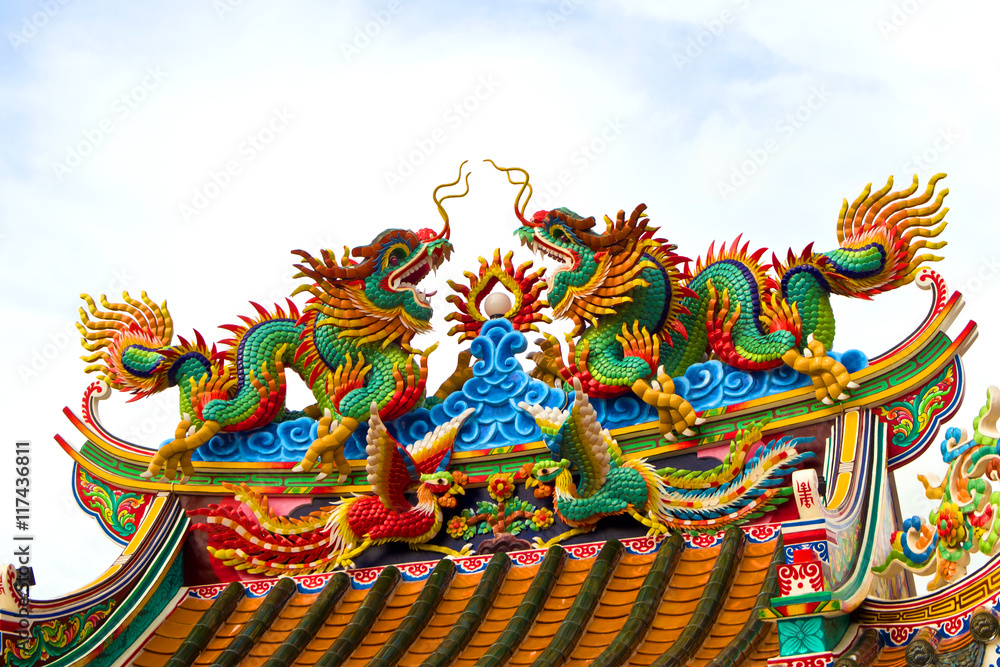 Twin Chinese Dragon on the roof Twin Chinese Dragon on the roof