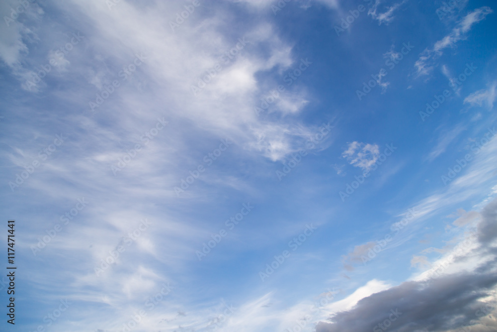 Obraz premium beautiful clouds against blue sky