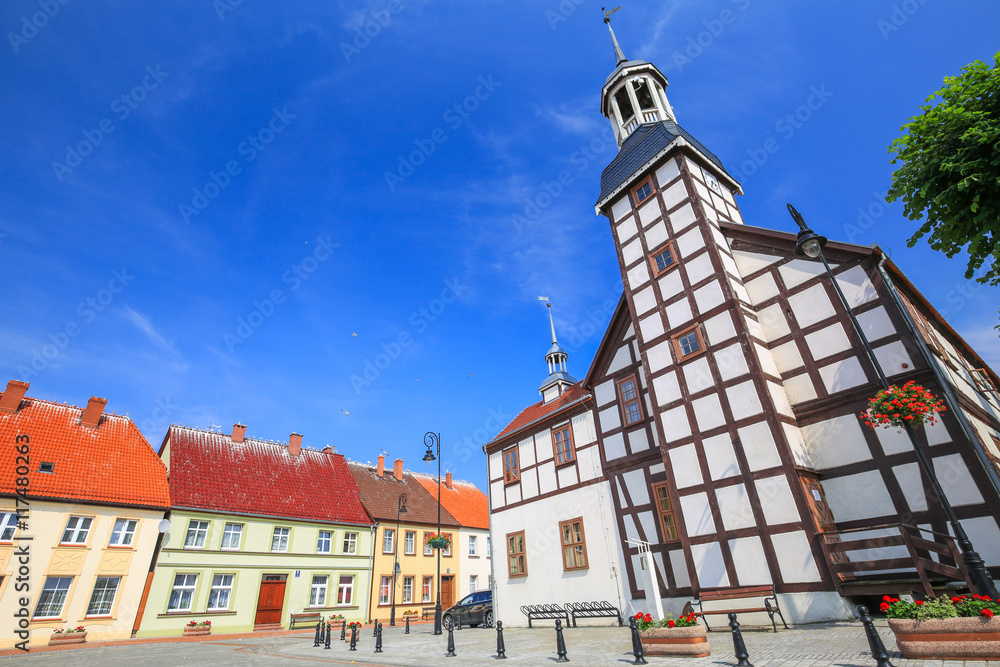 Obraz premium Nowe Warpno / rynek miejski