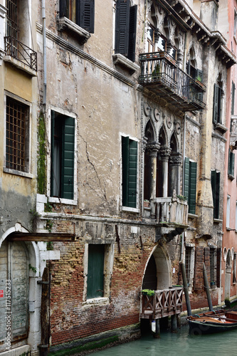 Kanäle und alte Häuser in Venedig