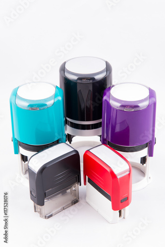 Automatic hand-stamps different colours