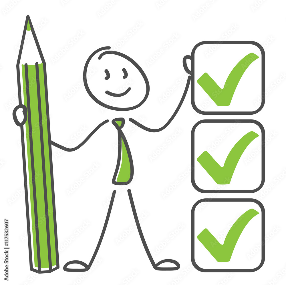 Strichmännchen mit Bleistift mit erledigter Checkliste. Alles abgehakt