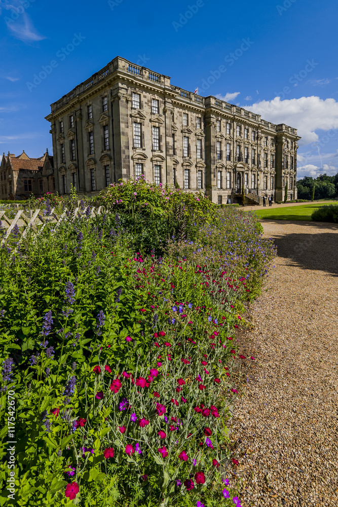Fototapeta premium grounds of stately home