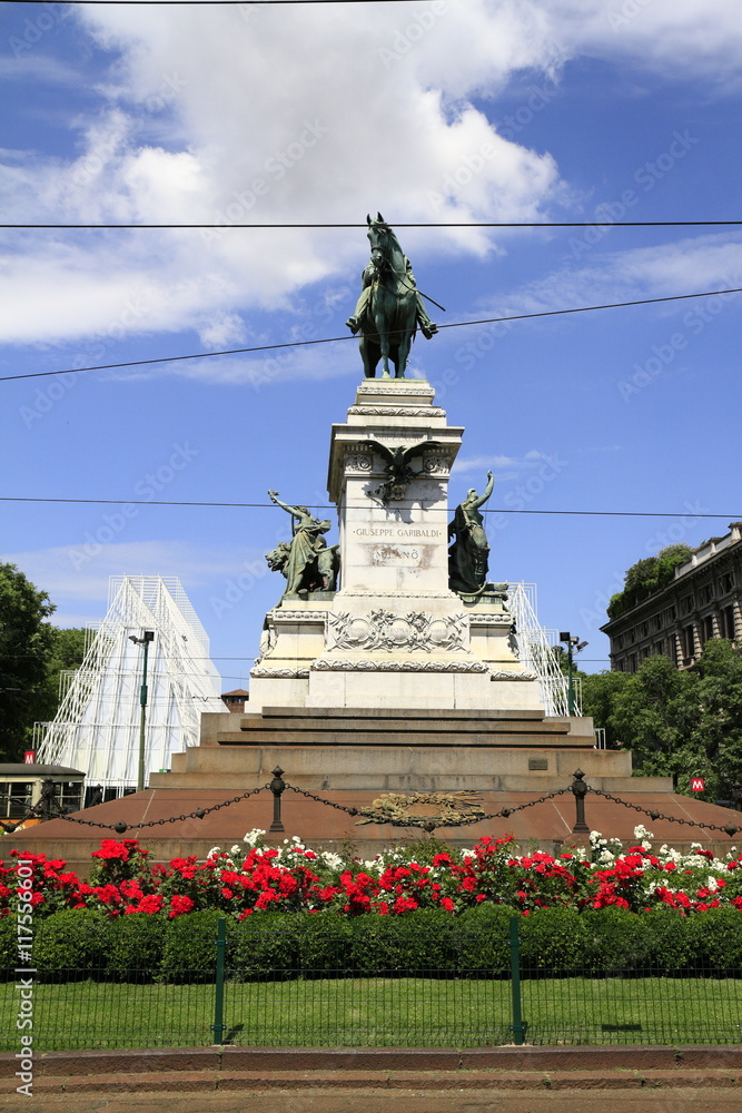 Bronze monument to Giuseppe Garibaldi