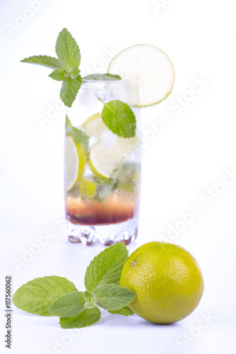 Wallpaper Mural Mojito cocktail. Torontodigital.ca