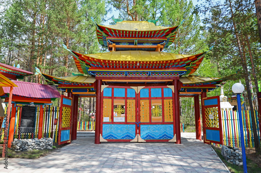 Obraz premium Nilova Pustyn, Russia - June, 11 2016: Gate to Burhan baabay - Buddhist datsan in Nilova Pustyn