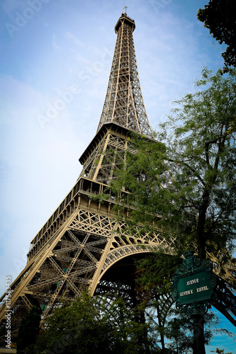 EIFFEL TOWER