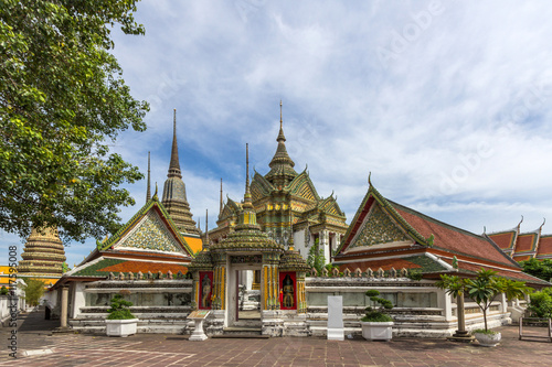 Missakawan Park of Wat Po Buddhist temple complex in Bangkok, Thailand. © Premium Collection