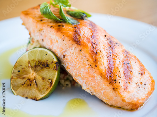 grilled salmon with rice and lime