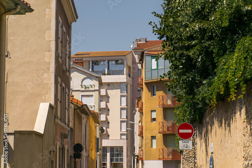 Rue Ensoleillé ville