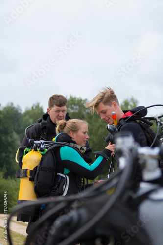 scuba diving training outside beginners course in diving school europe