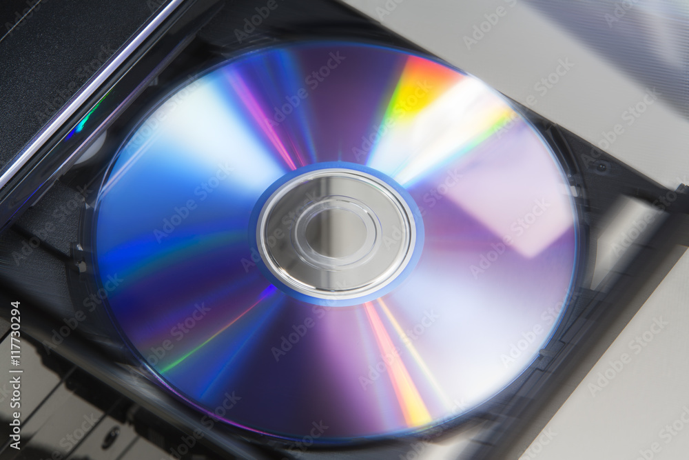 Ejecting disc from desktop computer Ejecting disc from desktop computer