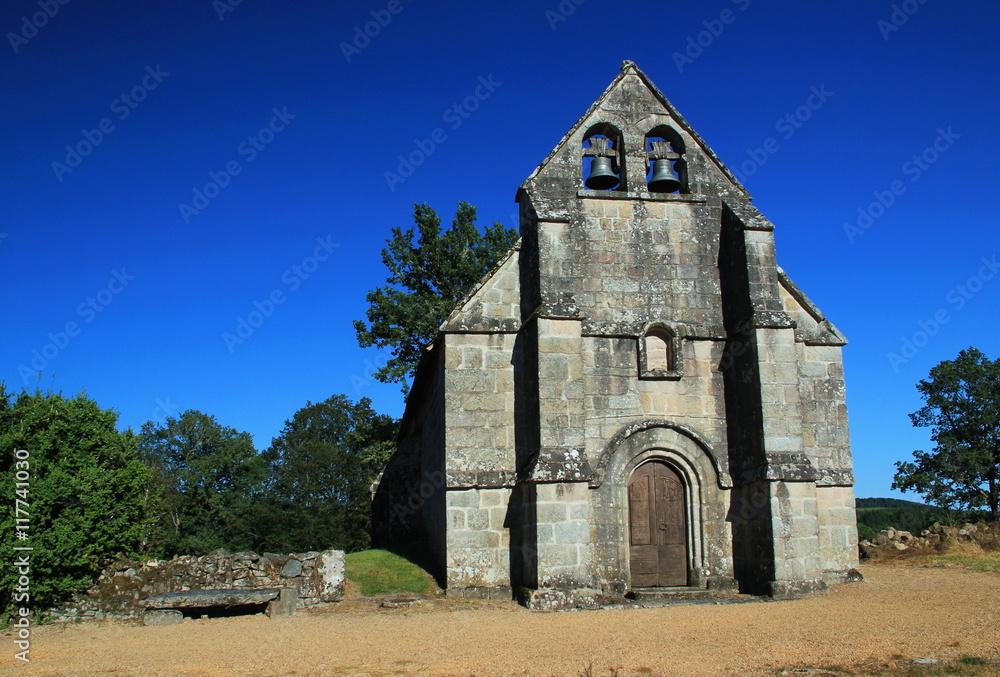 Eglise et clocher de Toy-Viam.(Corrèze)