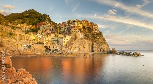 Manarola,miasteczko na skale.Liguria,Włochy © Mike Mareen