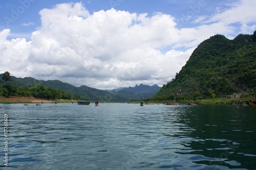 Son river in the Phong Nha Cave in Phong Nha-Kẻ Bàng National Park. © kkolis